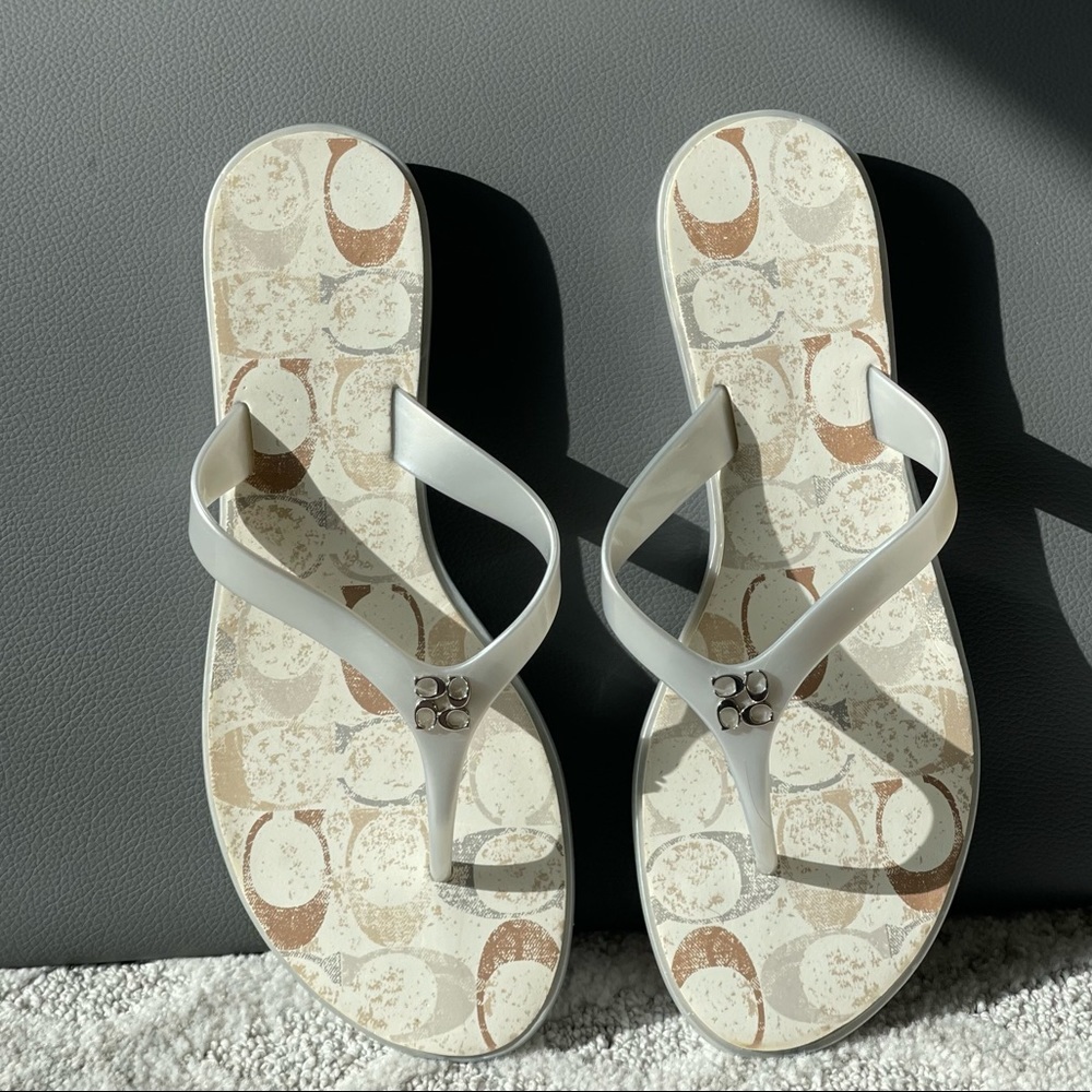 Coach Rubber Flip Flops - Picture 3 of 5